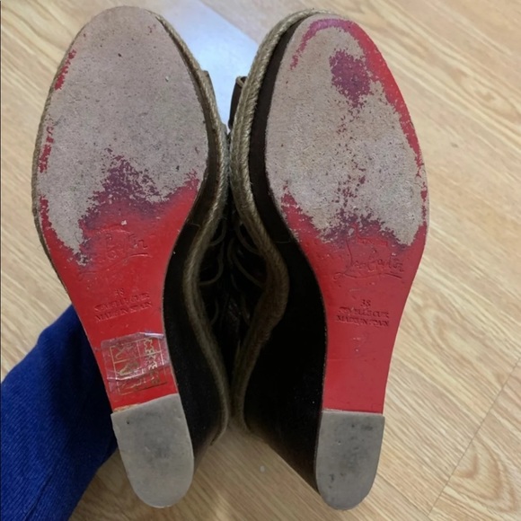 SOLD! THERES MORE STAY TUNE! Christian louboutin - Picture 5 of 7